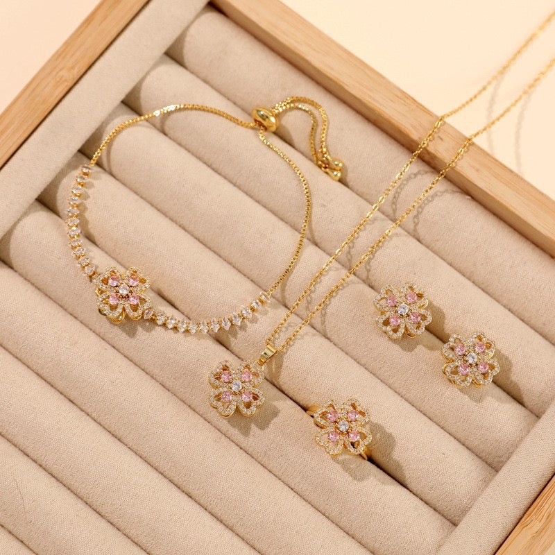 Blush Clover Set