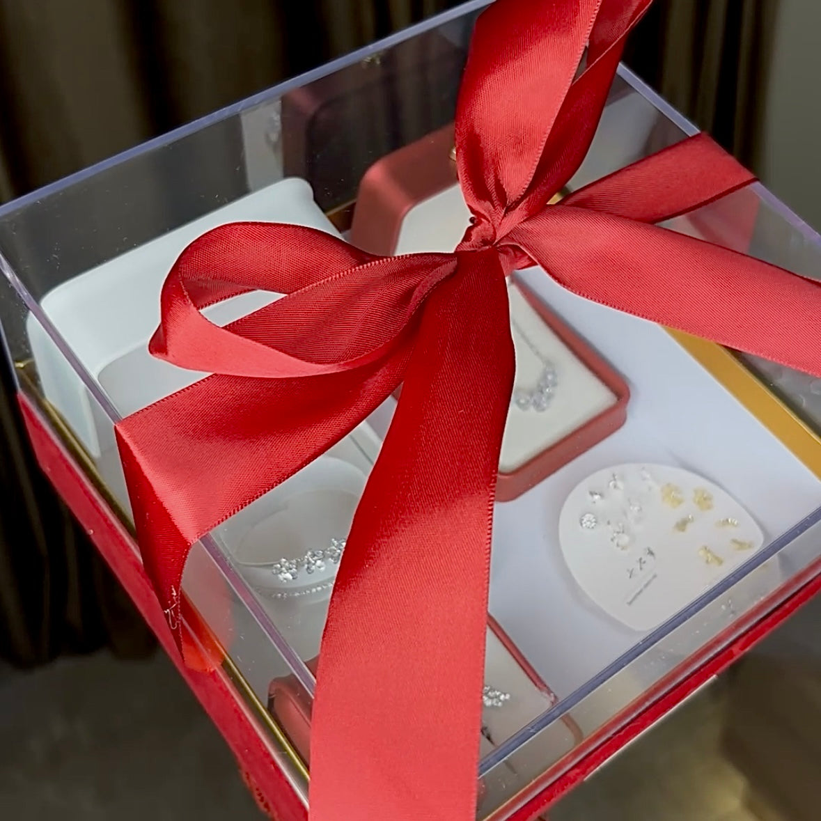 The Crimson Whisper Box ๐น