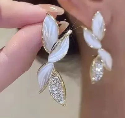 Petal Grace Earring