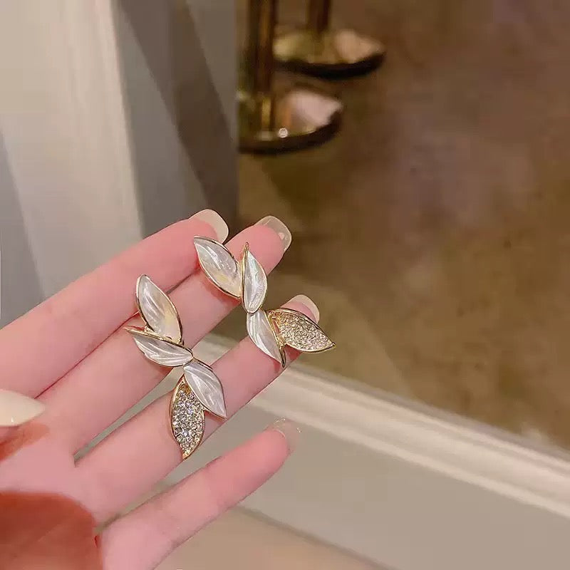 Petal Grace Earring