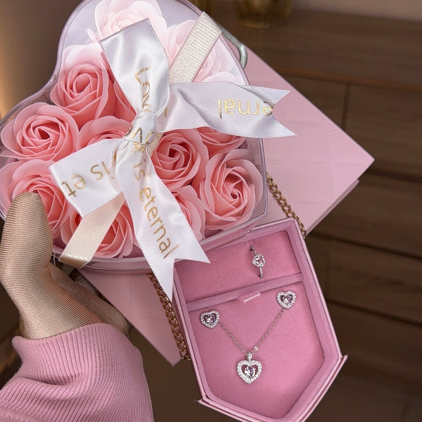 Eternal Love Heart Set