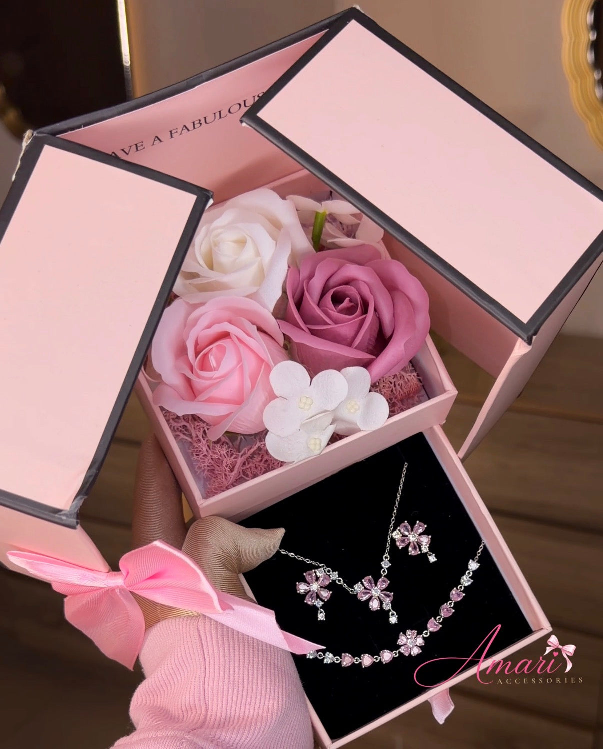 Pink Fleur Jewelry Gift Box