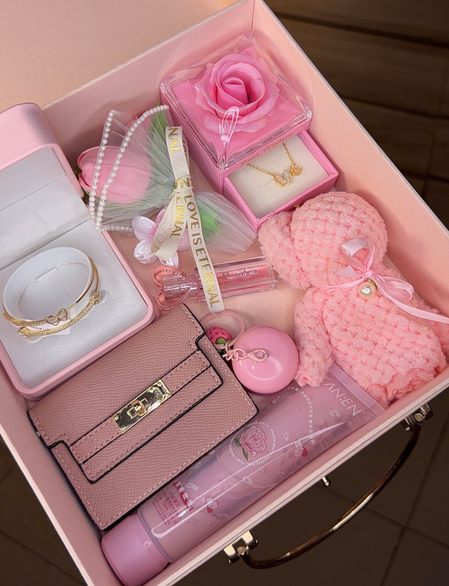 Pink Reverie Gift Case