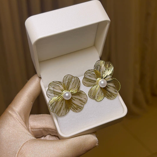 Gold Petals Earring