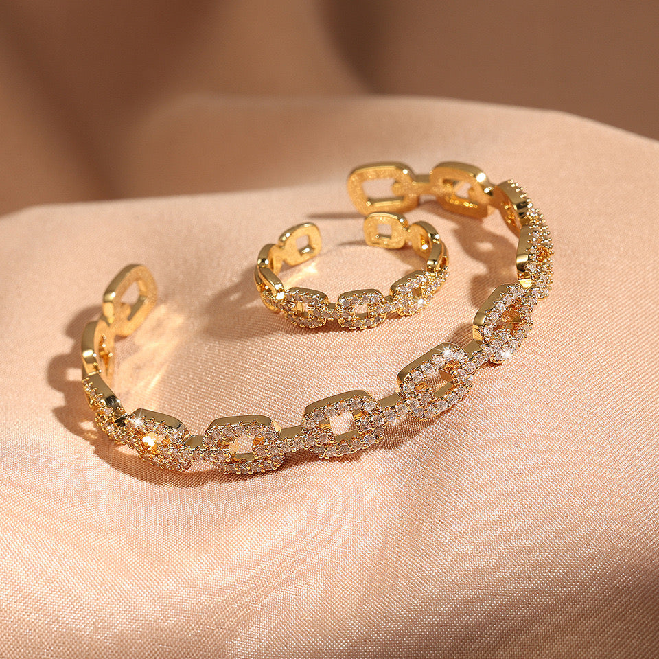 Loop Links Bracelet Set