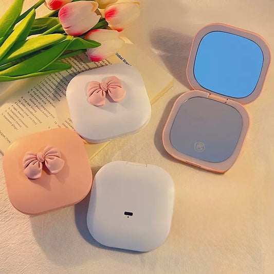 Sweetheart LED Compact Mirror