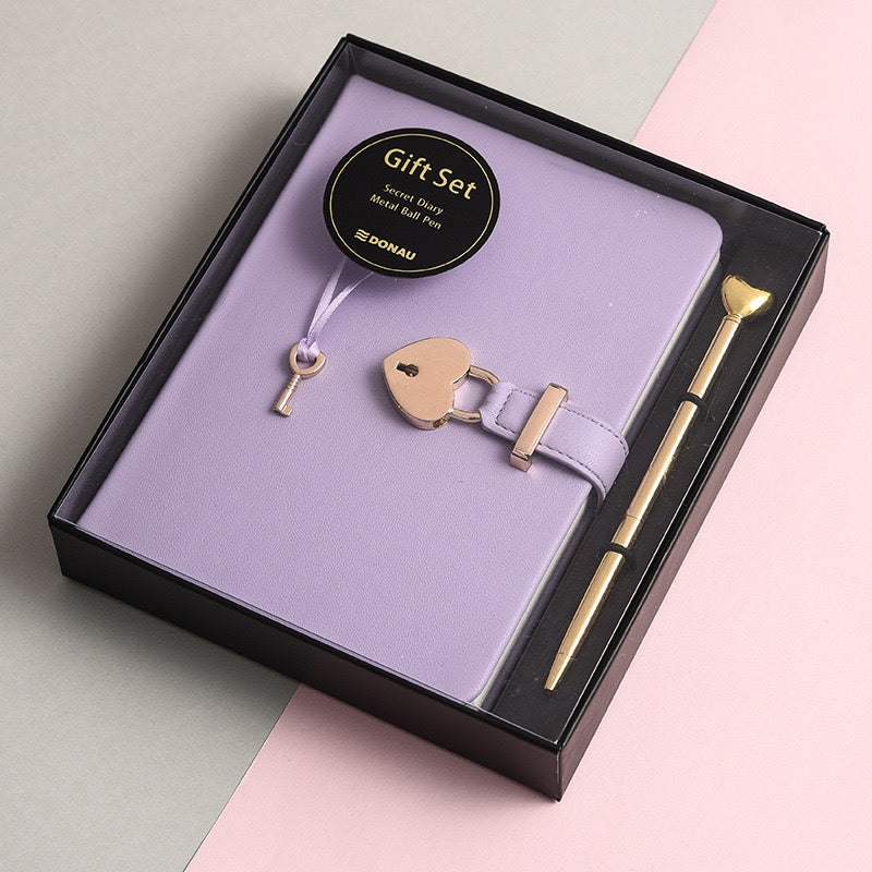 Heart Journal Gift Set🔐💞