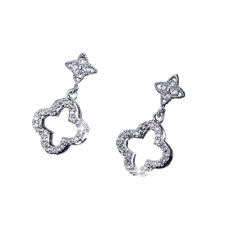 Glisten Clover Earrings