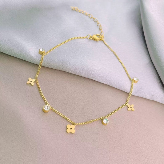 Clover Anklet