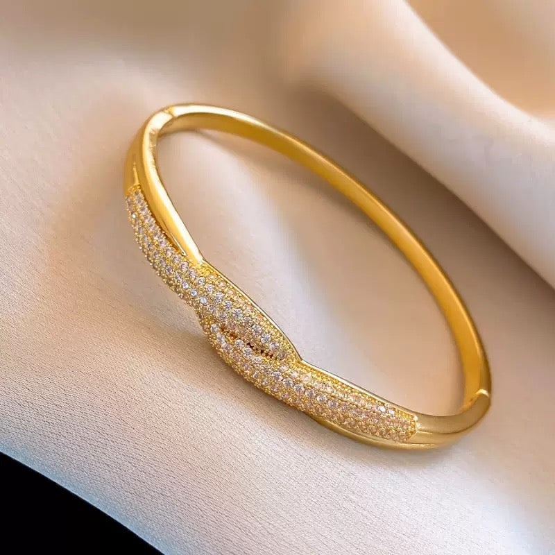 Crystal Twist Bracelet