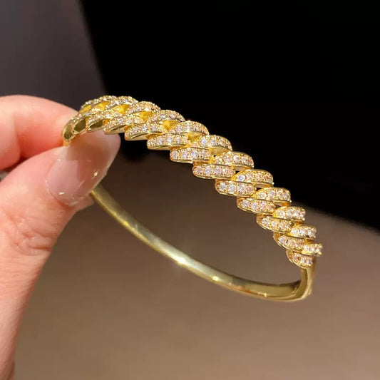 Crystal Twist Bracelet