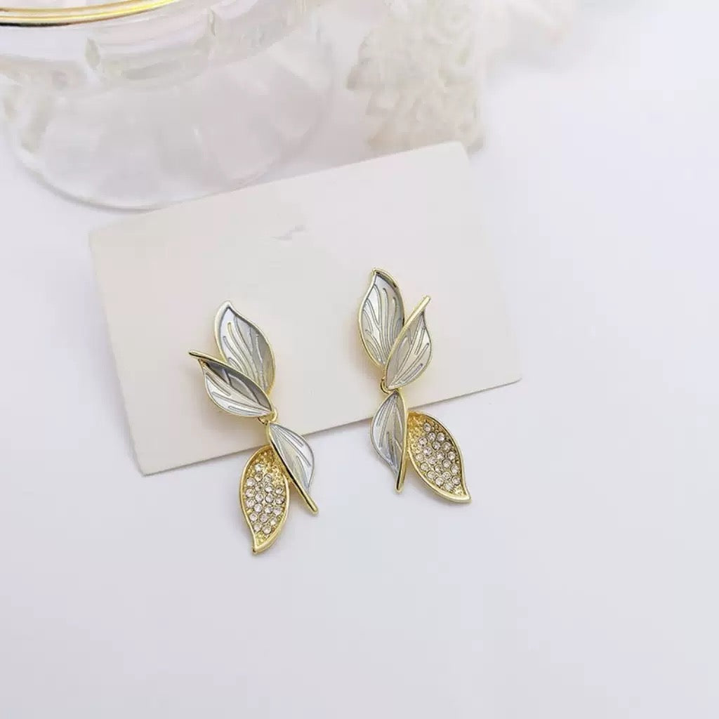 Petal Grace Earring